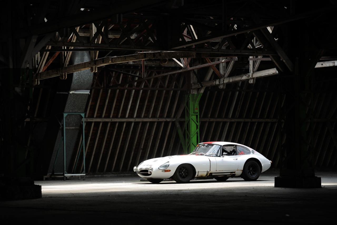 L'atelier automobile, le référent des voitures de collection - Jaguar Type E Série 1